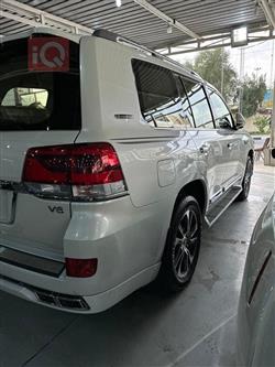 تويوتا لاندكروزر